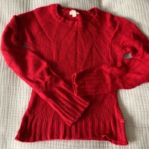 Thin layering sweater